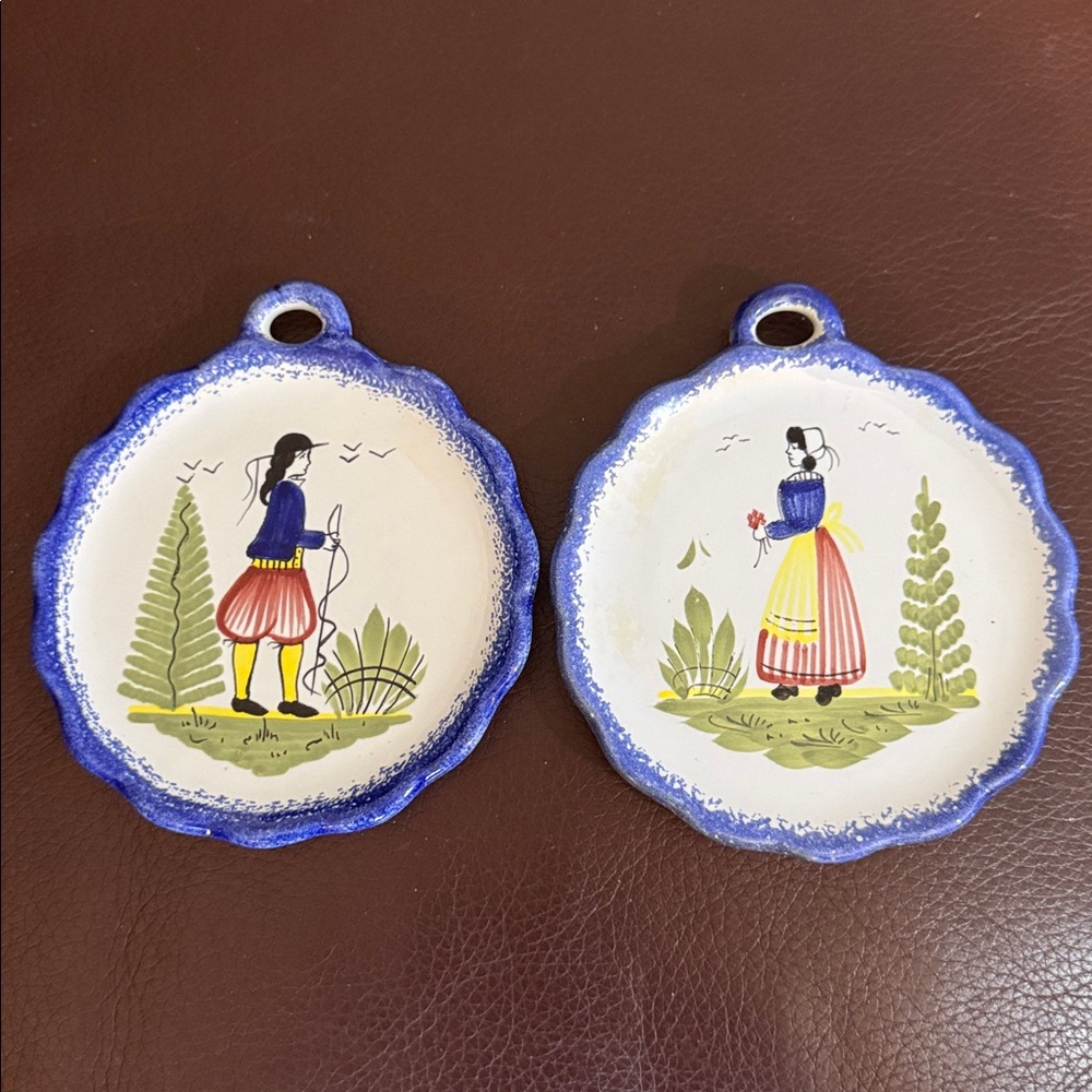 VTG 2 Henriot Quimper Small Wall Display/Dish